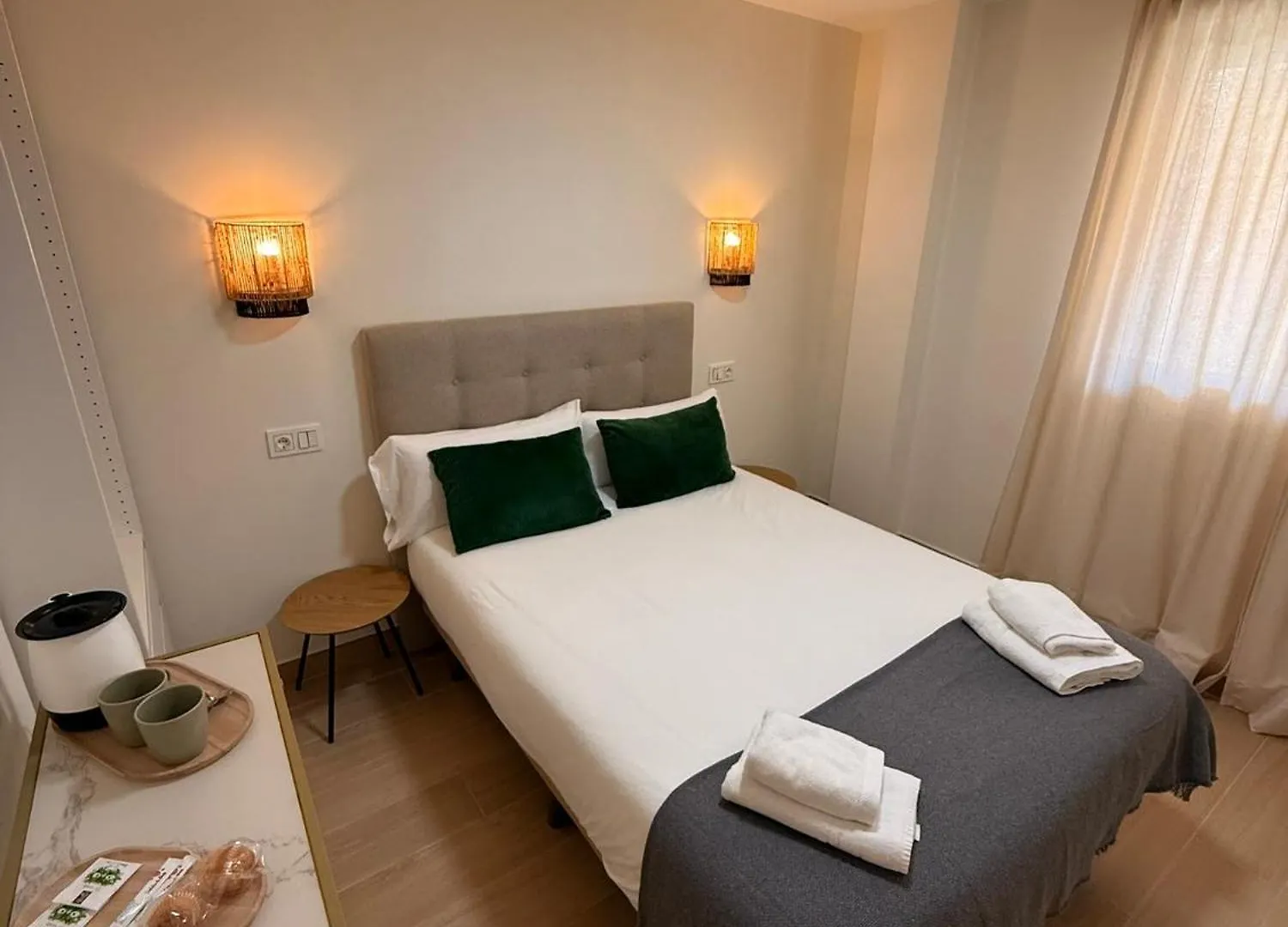 Hotel Ola Málaga 0*,  España