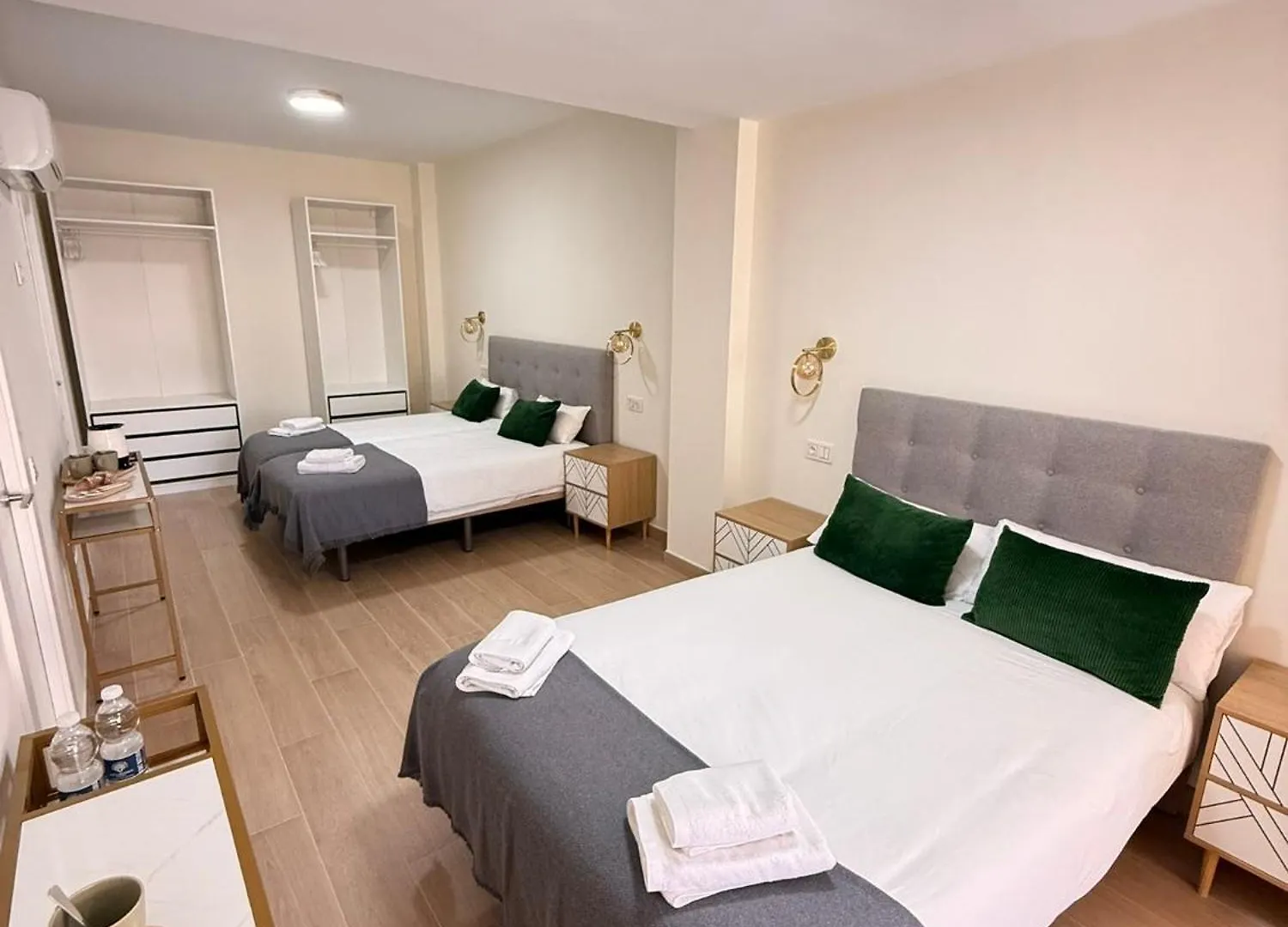 Pensión Hotel Ola Málaga