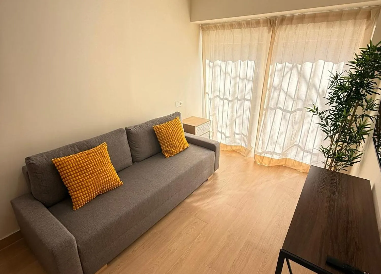 Hotel Ola Málaga 0*,